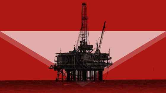 Oil tumbles after Israel refrains from attack on Iran’s refining facilities